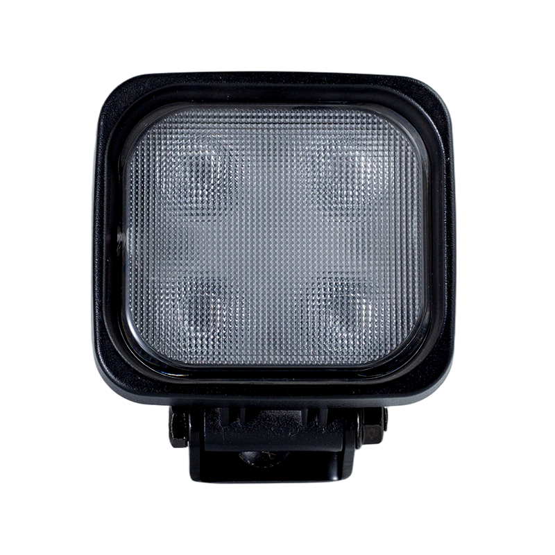 Lumină de lucru rezistentă cu 4 LED-uri IP67 cu membrană respirabilă pentru vehicule industriale